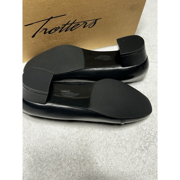 Black Leather Trotters Dakota Pumps Women's size 7 W Comfort New In Box - Picture 7 of 9